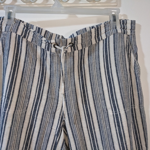 We Build Custom Foot Stools! - Picture 16 of 16